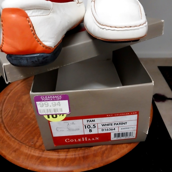 Cole Haan flats slip-on - Picture 8 of 10